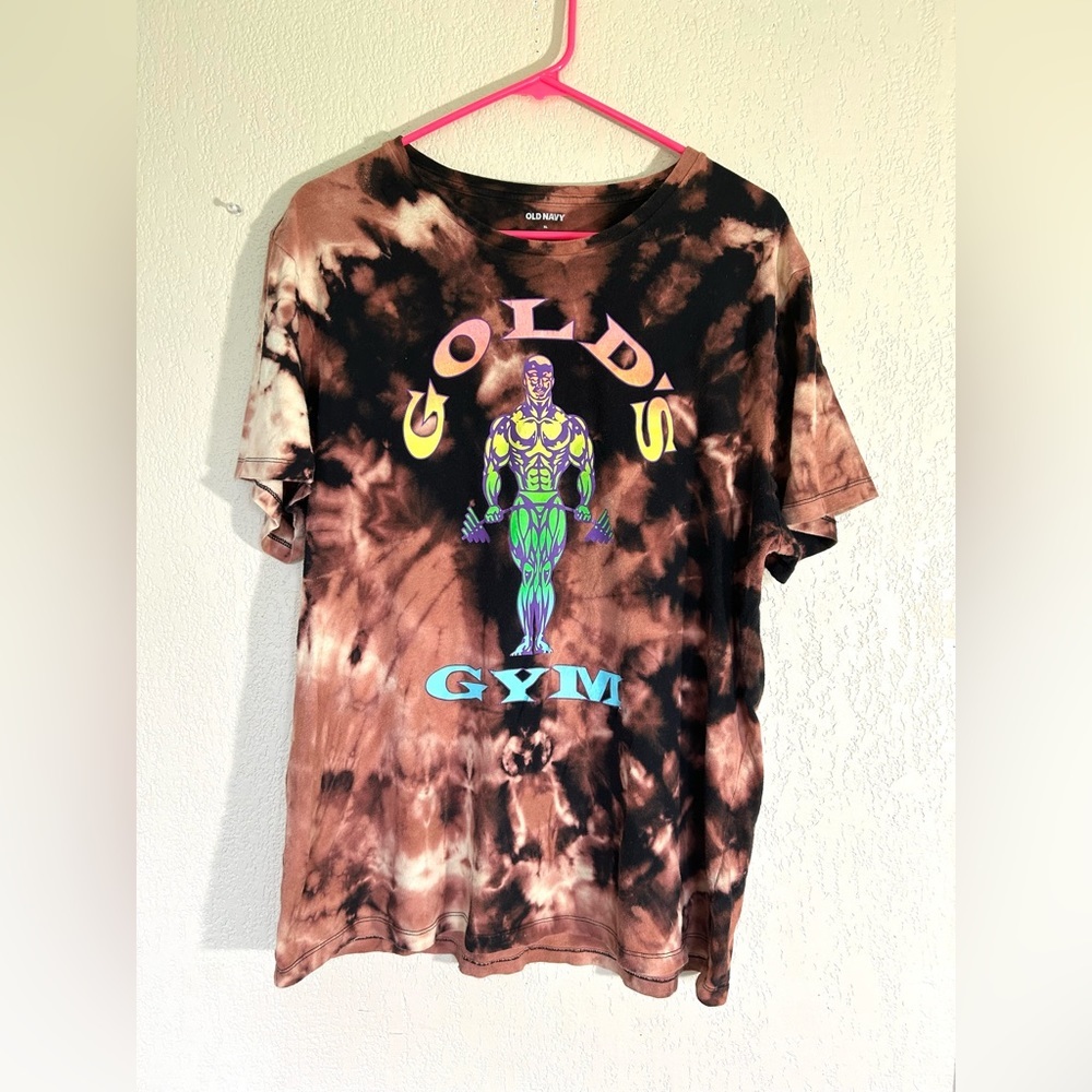 ✨SOLD✨ BLEACH Dyed/Golds Gym Tee - Picture 10 of 10